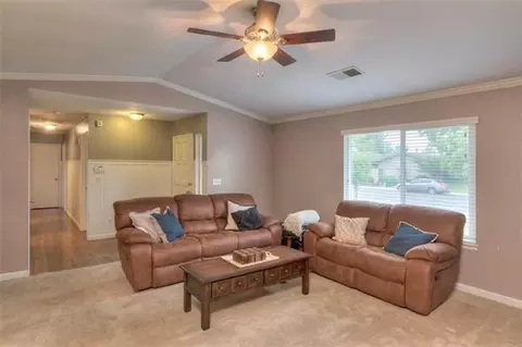 1573 Norwich Ave, Clovis, CA 93611 photo 5