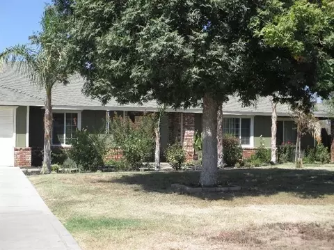 24887 Tropical Dr, Madera, CA 93638 photo 1