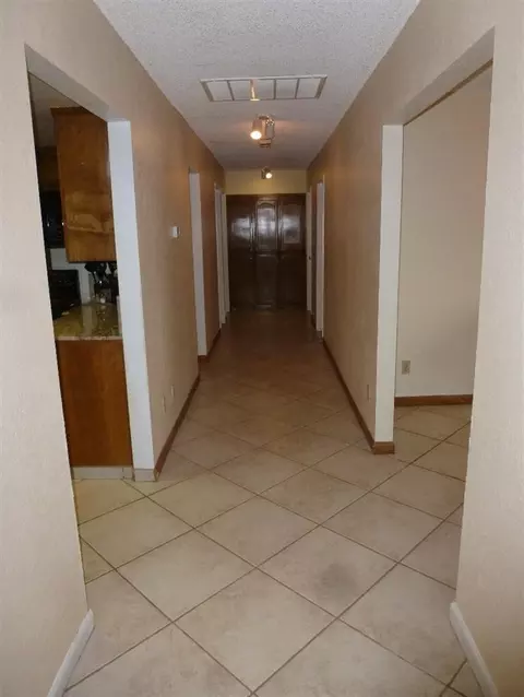 17363 Benecia Rd, Madera, CA 93636 photo 9