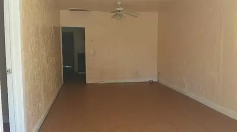 1007 Cross, Madera, CA 93638 photo 3