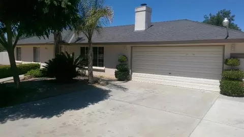 17608 Fairfield Dr, Madera, CA 93638 photo 1