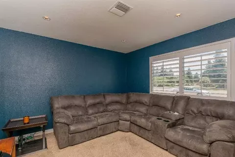 2317 Gettysburg Ave, Clovis, CA 93611 photo 3
