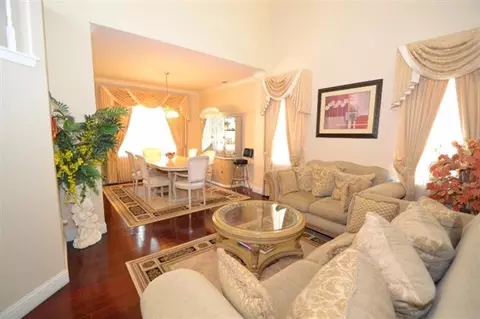 1883 N Carolina Ave, Clovis, CA 93619 photo 4
