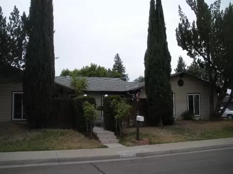 1574 San Gabriel Ave, Clovis, CA 93611 photo 1