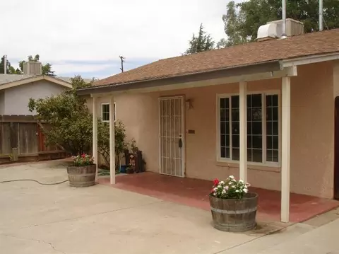 317 N L Street St, Madera, CA 93637 photo 1