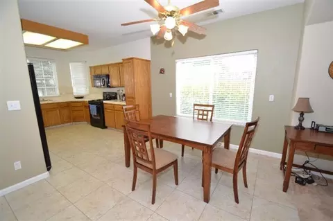 784 Lind Ave, Clovis, CA 93612 photo 6