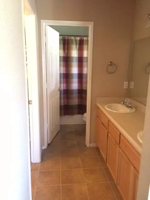 1830 Tyler Ln, Madera, CA 93638 photo 7
