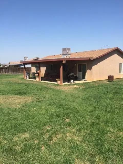 1830 Tyler Ln, Madera, CA 93638 photo 9