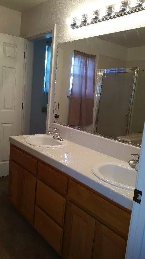 1450 Lynmarie Way, Madera, CA 93637 photo 10