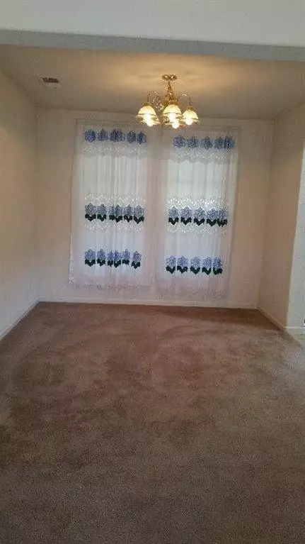 1450 Lynmarie Way, Madera, CA 93637 photo 4