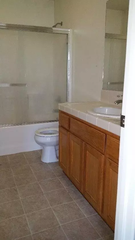 1450 Lynmarie Way, Madera, CA 93637 photo 9