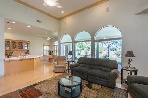 5140 San Juan Ave, Clovis, CA 93619 photo 9