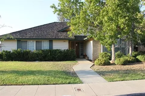 2461 Escalon Ave, Clovis, CA 93611 photo 1
