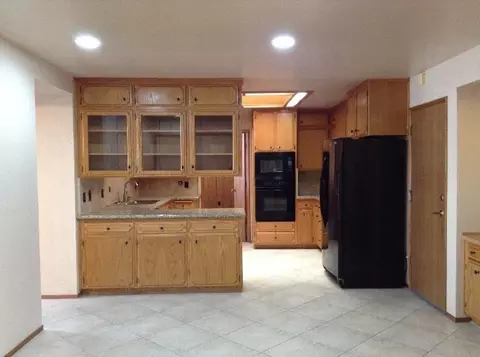 2393 Dutra Way, Madera, CA 93637 photo 3