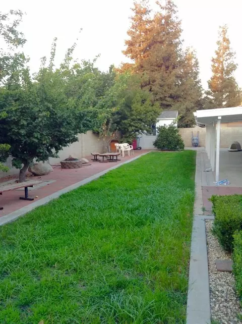 2393 Dutra Way, Madera, CA 93637 photo 7