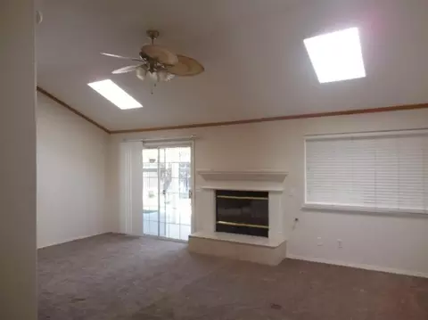 2379 Judith Way, Madera, CA 93637 photo 3