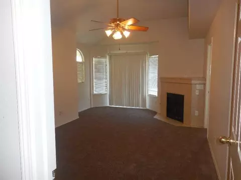 2379 Judith Way, Madera, CA 93637 photo 9