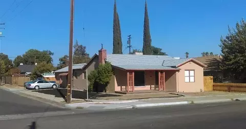 425 N H St, Madera, CA 93637 photo 2