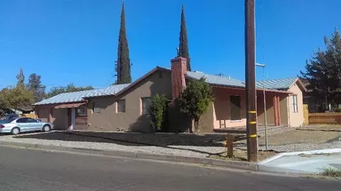 425 N H St, Madera, CA 93637 photo 3