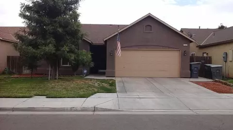 1143 Toschi Dr, Madera, CA 93637 photo 1