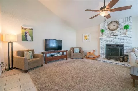 2516 Sample Ave, Clovis, CA 93611 photo 4