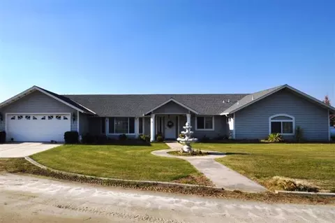20344 Thermal Rd, Sanger, CA 93657 photo 1