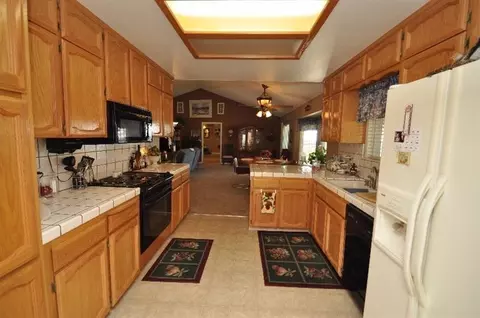 20344 Thermal Rd, Sanger, CA 93657 photo 9