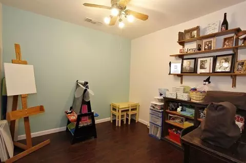 66 N Manila Ave, Clovis, CA 93612 photo 8