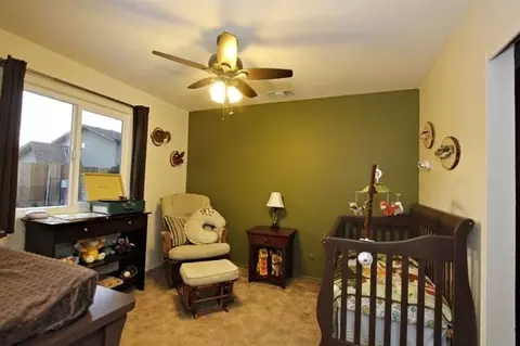 66 N Manila Ave, Clovis, CA 93612 photo 7