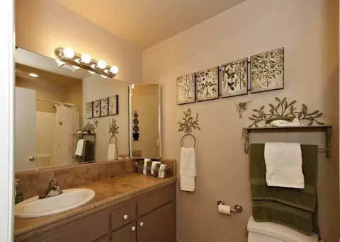 719 N Fordham Ave, Clovis, CA 93611 photo 4