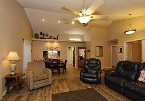 719 N Fordham Ave, Clovis, CA 93611 photo 3