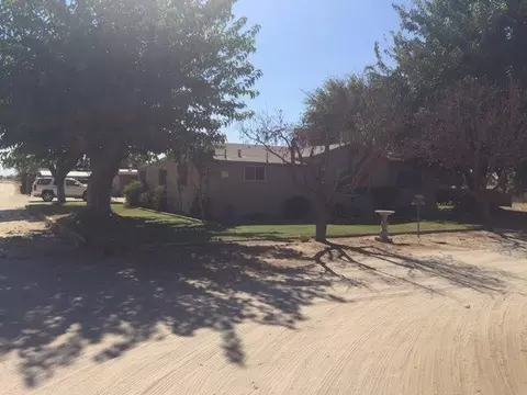 12347 E Dinuba Ave, Selma, CA 93662 photo 1