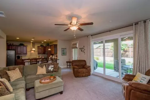 3547 Trenton Ln, Clovis, CA 93619 photo 9