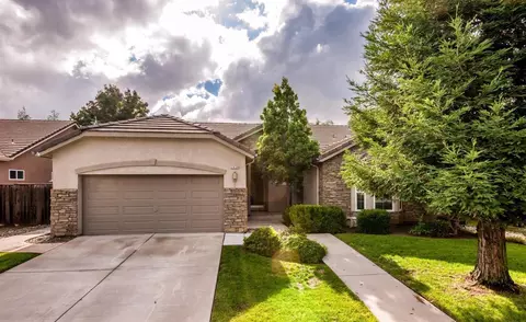 2928 Scott Ave, Clovis, CA 93611 photo 1