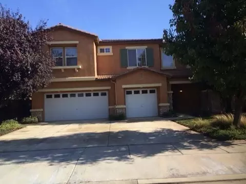 842 Fenmore Ave, Sanger, CA 93657 photo 1