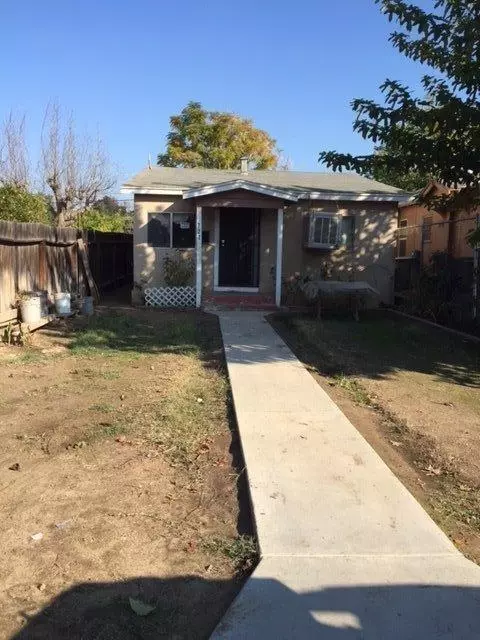722 Faller Ave, Sanger, CA 93657 photo 1