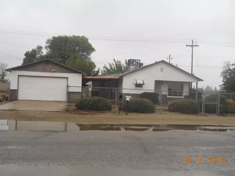 2255 S Lewis Ln, Sanger, CA 93657 photo 2