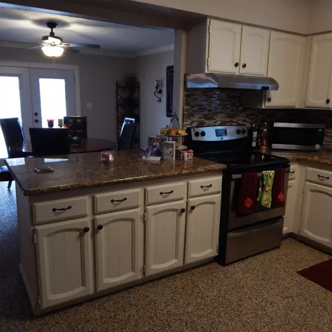 2013 Hicks St, Selma, CA 93662 photo 9