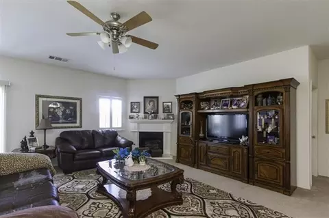 1609 Morro Ln, Lemoore, CA 93245 photo 9