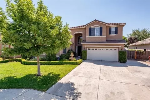 2362 Prescott Ave, Clovis, CA 93619 photo 2