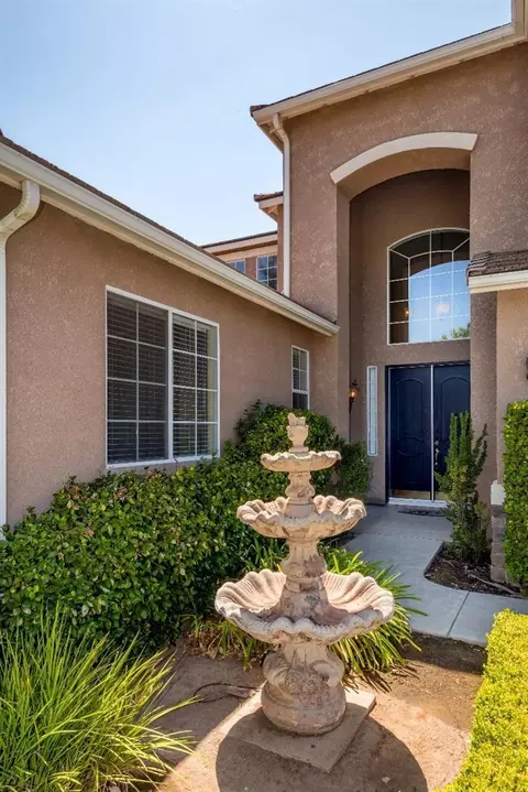 2362 Prescott Ave, Clovis, CA 93619 photo 4