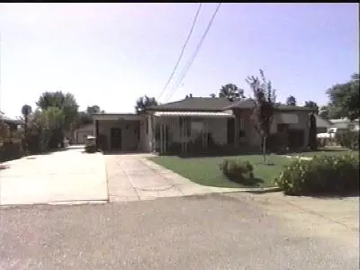 196 Villa, Clovis, CA 93612 photo 1