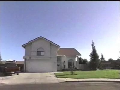 1442 Locust, Clovis, CA 93611 photo 1
