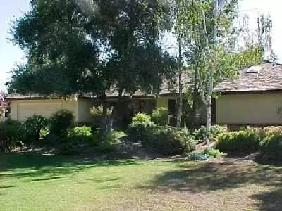 6296 N Sheridan Dr, Clovis, CA 93611 photo 1