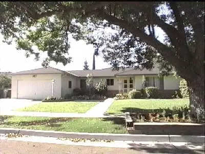 1427 E Stuart, Fresno, CA 93710 photo 1