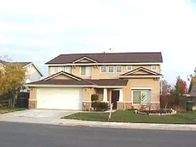 2951 Buckingham Ave, Clovis, CA 93611 photo 1