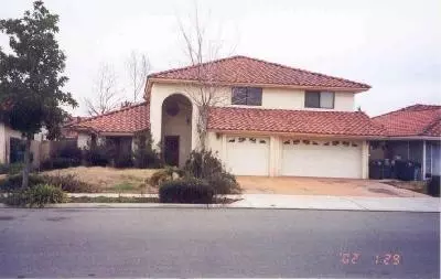 2537 Beechwood, Madera, CA 93637 photo 1