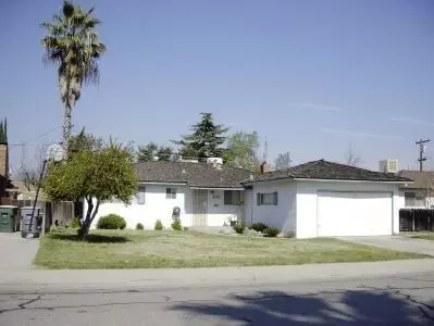 637 W San Jose, Clovis, CA 93612 photo 1