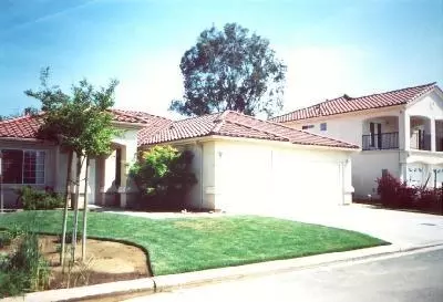 2042 Eclipse Ave, Fresno, CA 93720 photo 1