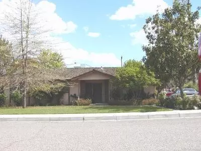 361 Circle Dr, Chowchilla, CA 93610 photo 1